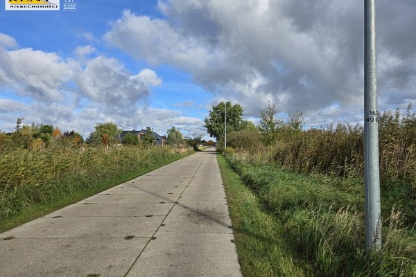 SPRZEDAŻ na DZIAŁKA w DOBRA